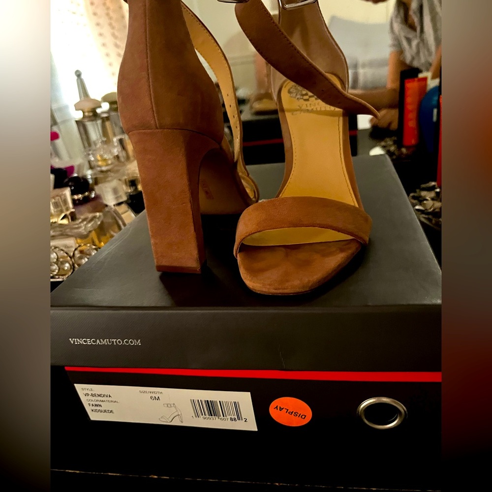 Vince Camuto